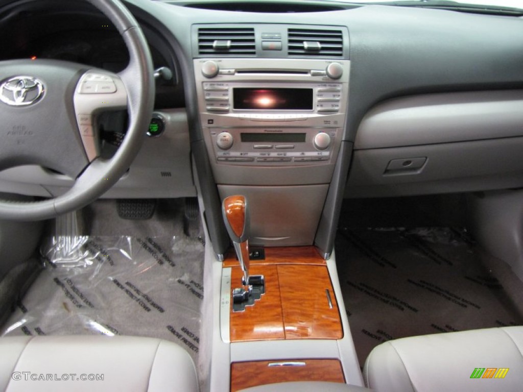 2010 Toyota Camry XLE V6 Ash Gray Dashboard Photo #61254275