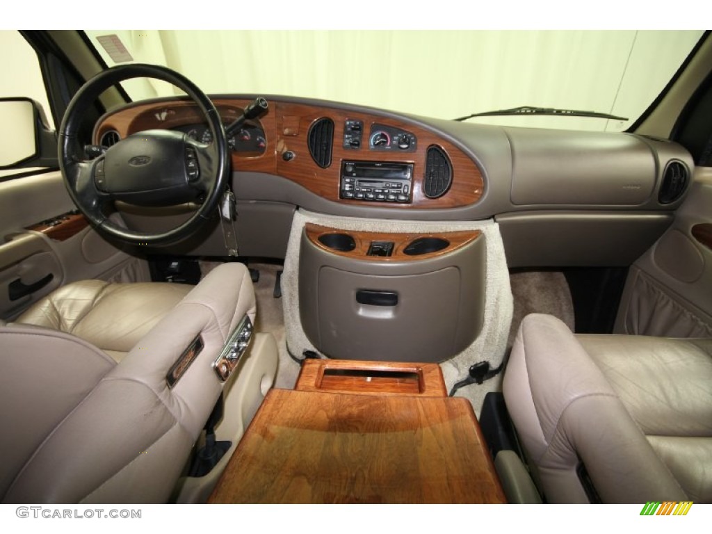 Medium Parchment Interior 1999 Ford E Series Van E150 Custom Passenger Photo #61256001