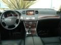 Platinum Graphite - M 35 Sedan Photo No. 21