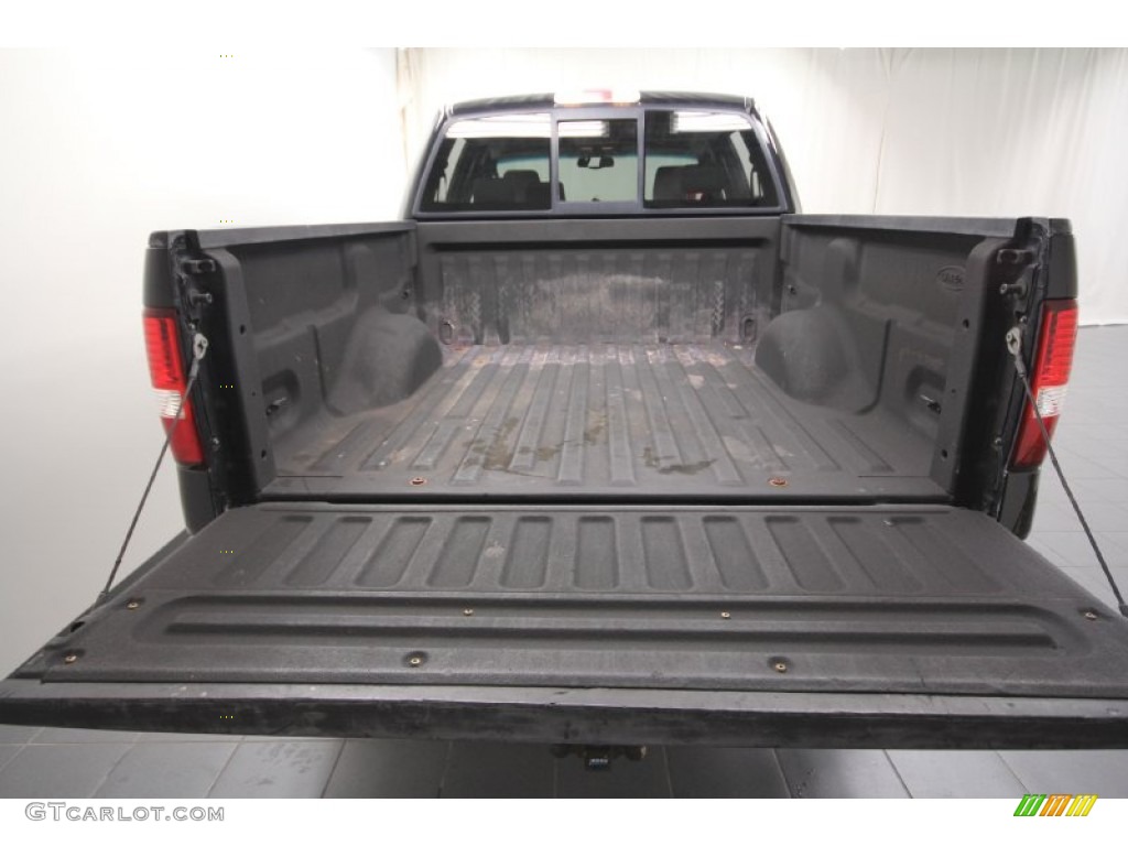 2005 F150 FX4 SuperCrew 4x4 - Black / Medium Flint Grey photo #34