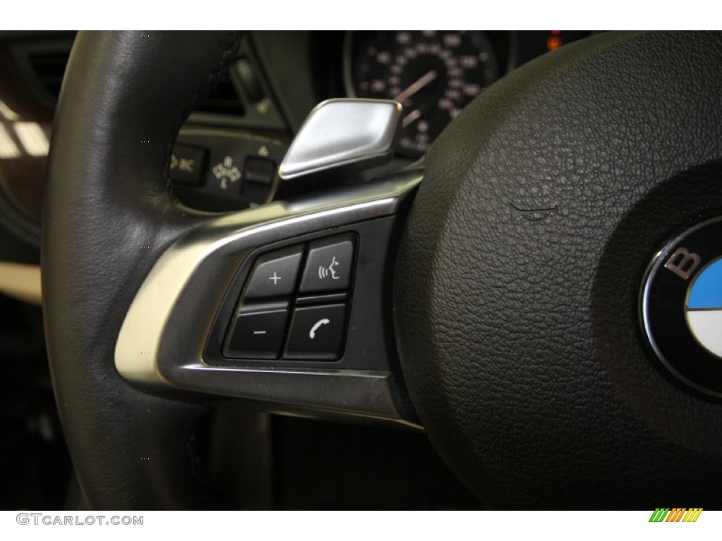 2009 BMW Z4 sDrive35i Roadster Controls Photo #61259546