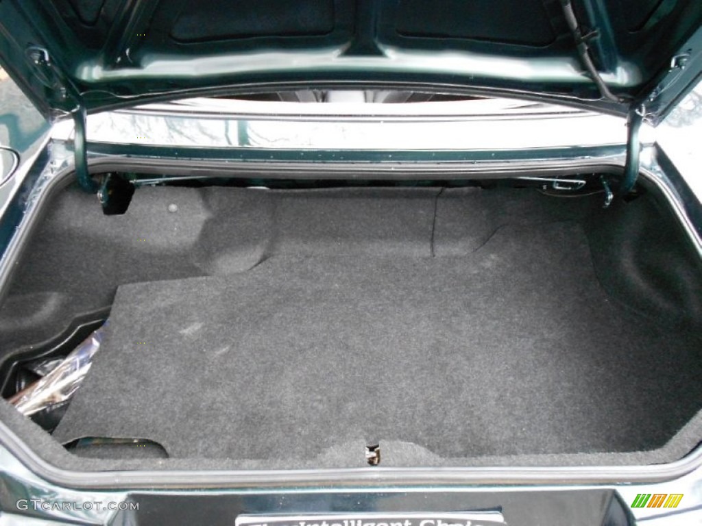 2000 Mazda MX-5 Miata Roadster Trunk Photos