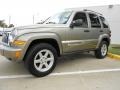 2006 Light Khaki Metallic Jeep Liberty Limited 4x4  photo #3