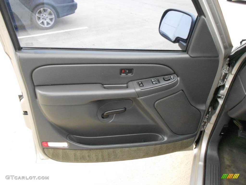 2004 Silverado 1500 LS Extended Cab - Silver Birch Metallic / Dark Charcoal photo #12