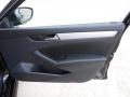 Black - Passat 2.5L SE Photo No. 12