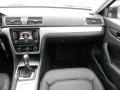 Black - Passat 2.5L SE Photo No. 15