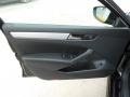 Black - Passat 2.5L SE Photo No. 10