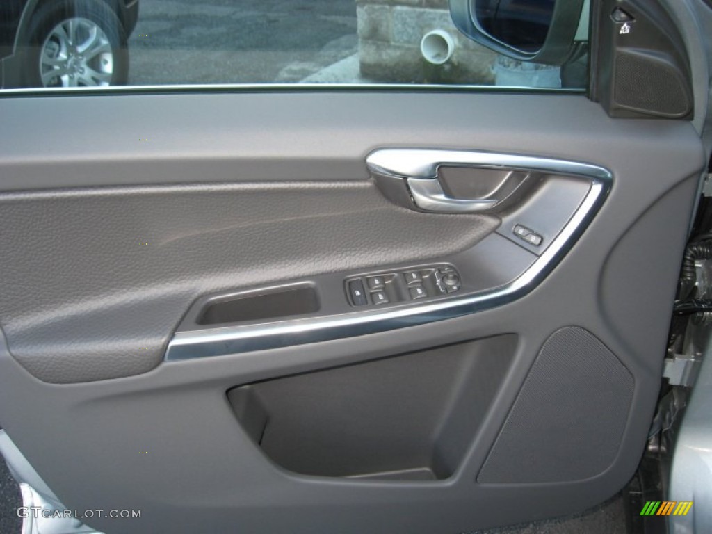 2012 Volvo XC60 T6 AWD Off Black Door Panel Photo #61265384