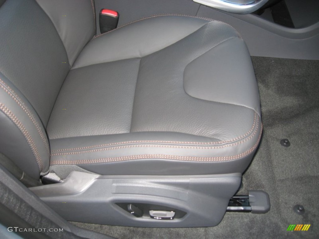 Off Black Interior 2012 Volvo XC60 T6 AWD Photo #61265426