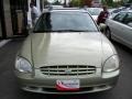 2000 Light Moss Green Hyundai Sonata   photo #2