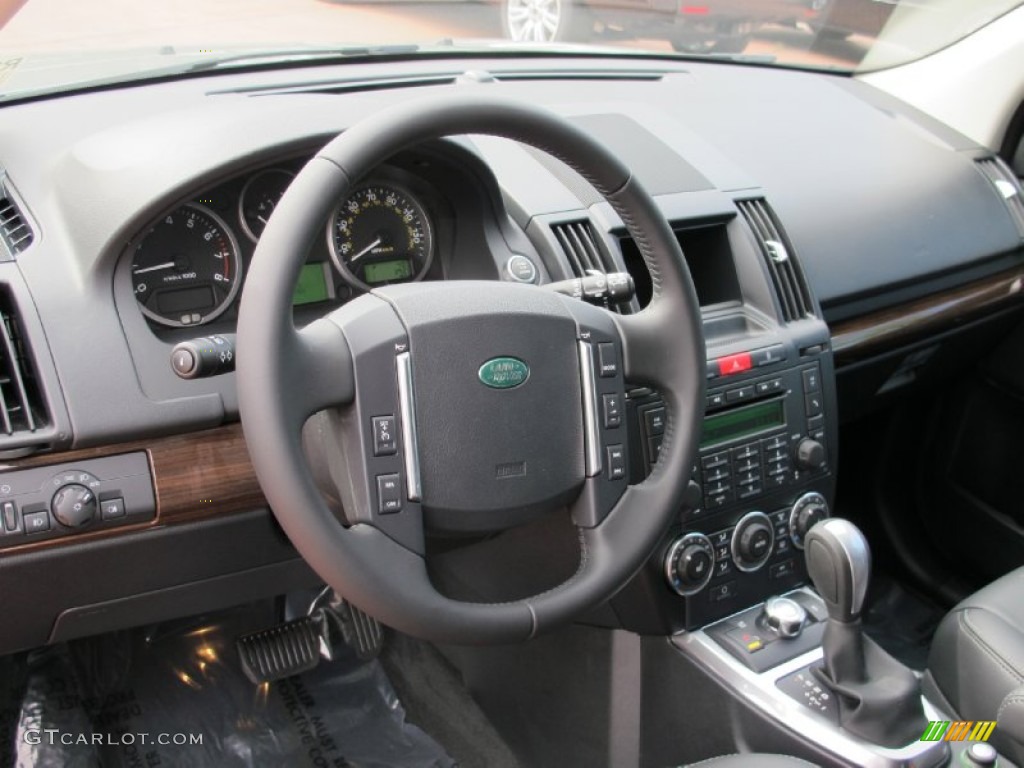 2012 Land Rover LR2 HSE Ebony Dashboard Photo #61266017