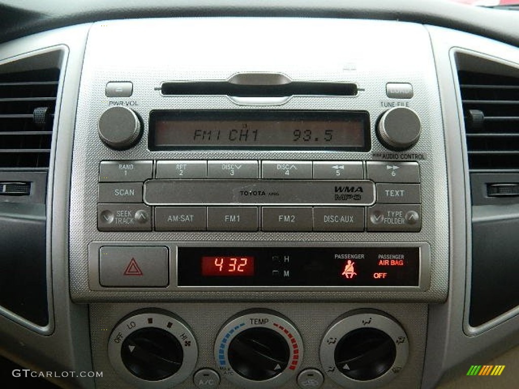 2010 Toyota Tacoma V6 SR5 PreRunner Double Cab Controls Photo #61266269