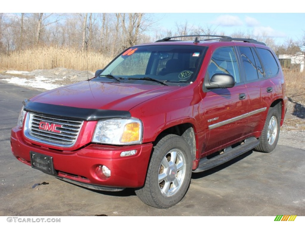 2006 Envoy SLE 4x4 - Cranberry Red Metallic / Ebony Black photo #1