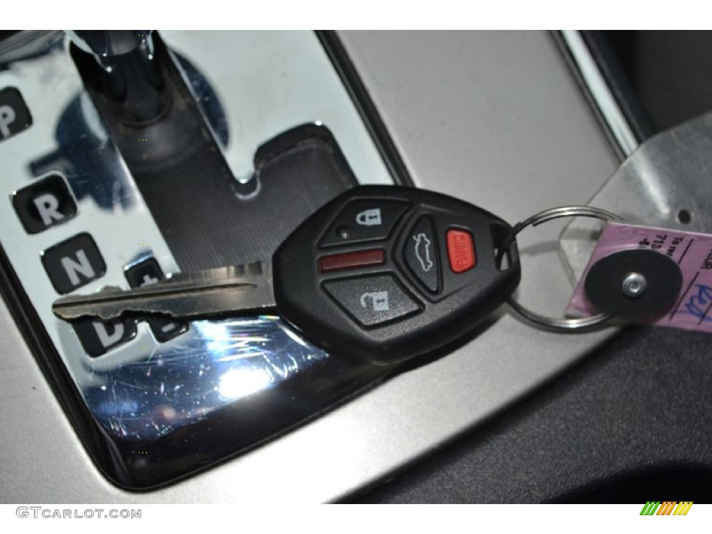 2011 Mitsubishi Galant FE Keys Photos