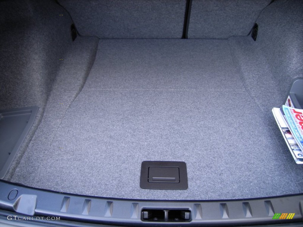 2011 BMW 3 Series 335is Coupe Trunk Photo #61270121