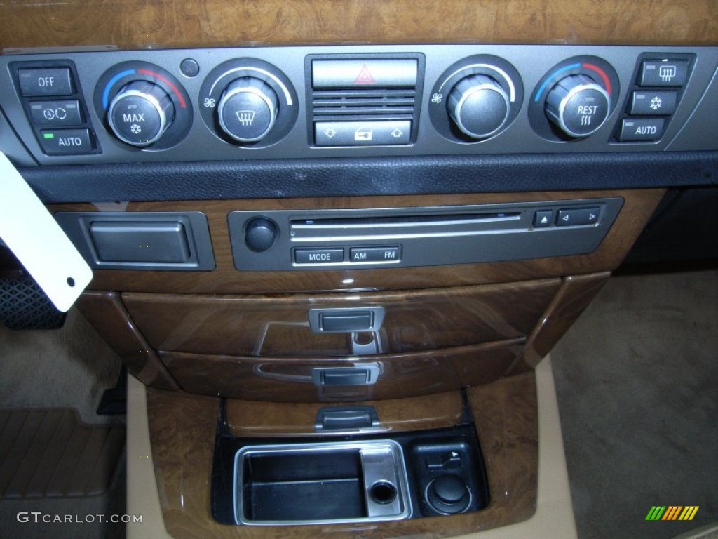 2008 BMW 7 Series 750Li Sedan Controls Photo #61270409