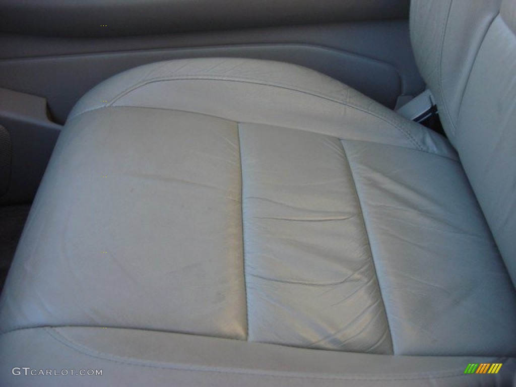 2001 QX4 4x4 - Titanium Metallic / Stone Beige photo #18