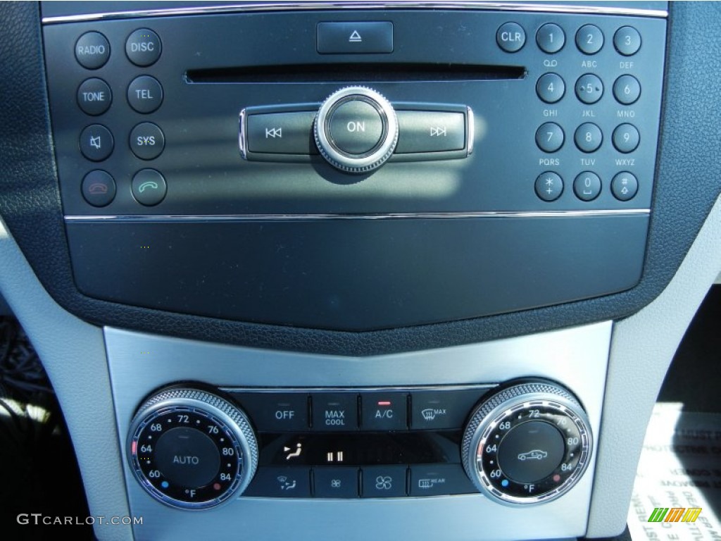 2009 Mercedes-Benz C 300 Sport Controls Photo #61273640