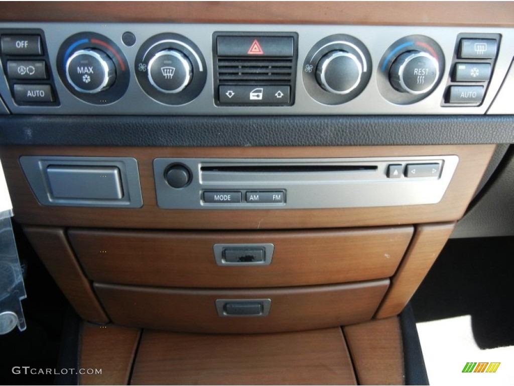 2006 BMW 7 Series 750Li Sedan Controls Photo #61274498