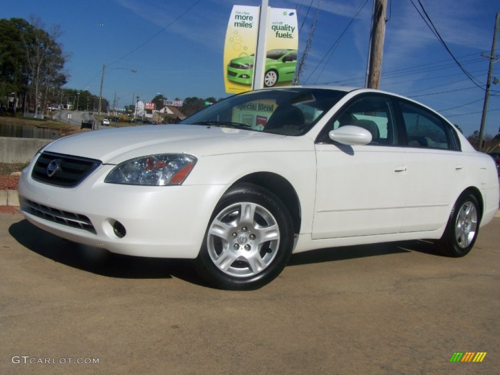 Satin White Nissan Altima