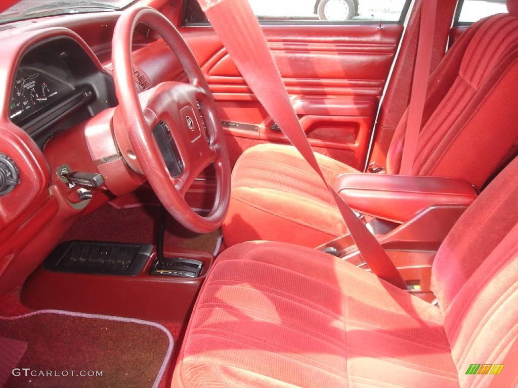 1992 Topaz GS Sedan - Oxford White / Red photo #9