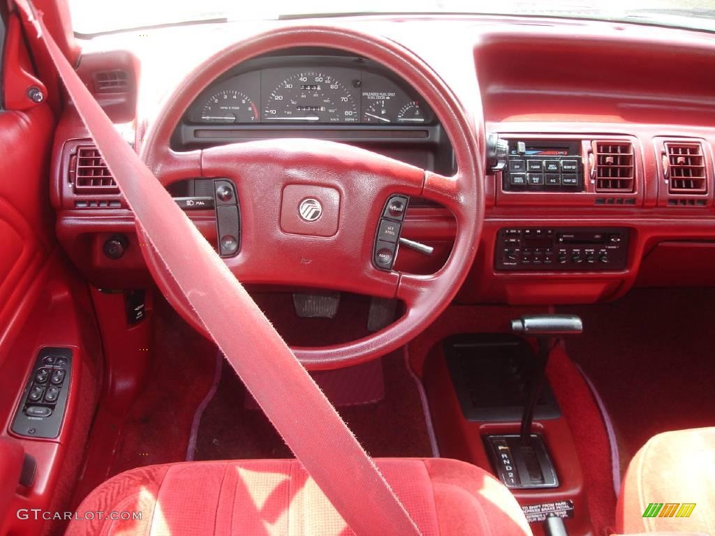 1992 Topaz GS Sedan - Oxford White / Red photo #16