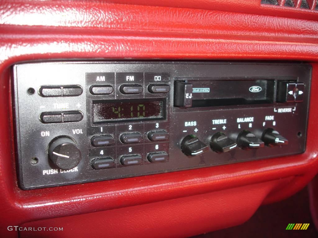 1992 Topaz GS Sedan - Oxford White / Red photo #23