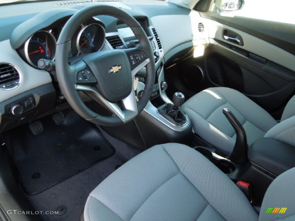 Medium Titanium Interior 2012 Chevrolet Cruze Eco Photo #61280087
