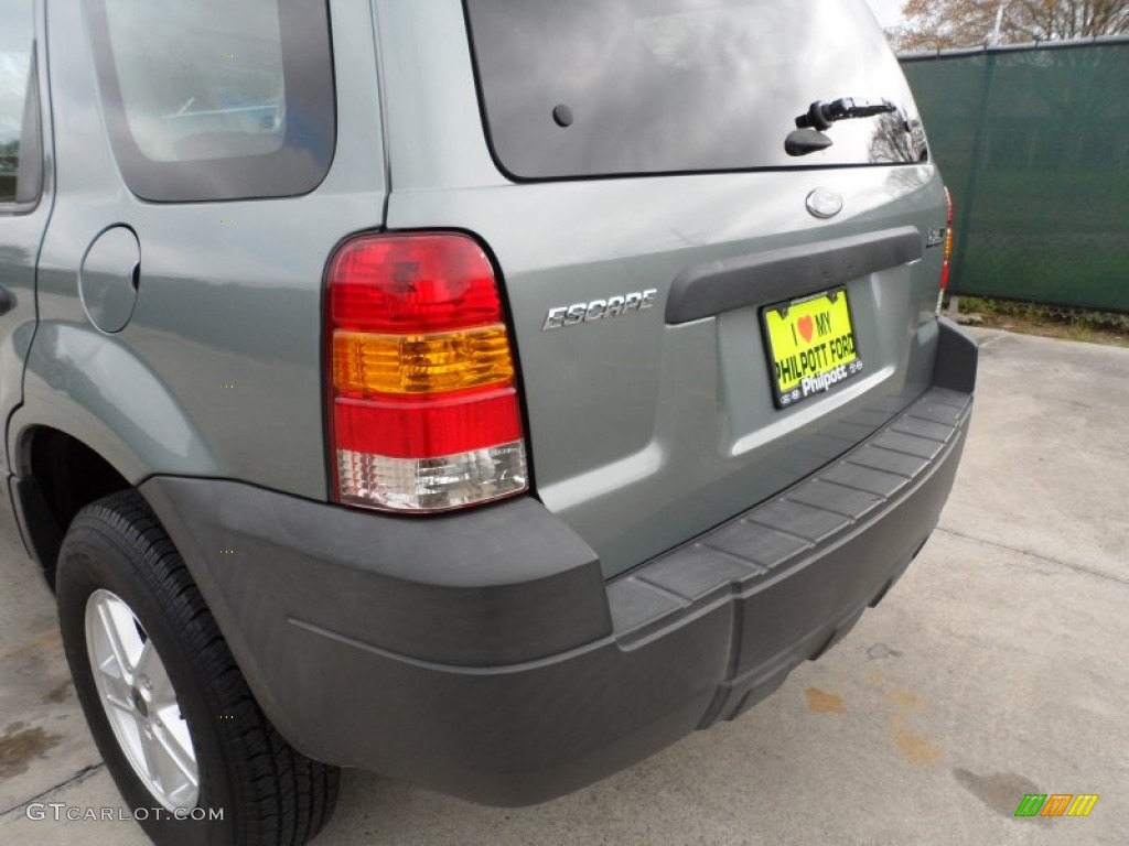 2007 Escape XLS - Titanium Green Metallic / Medium/Dark Pebble photo #20