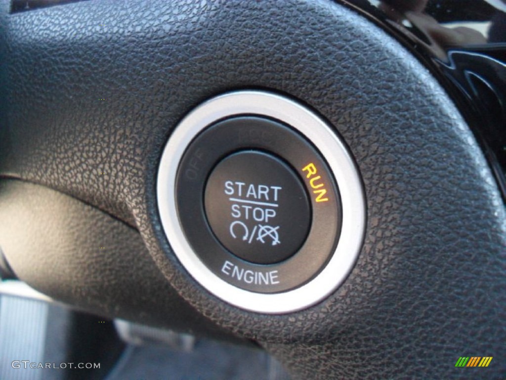 2012 Chrysler 300 S V6 Controls Photo #61283321