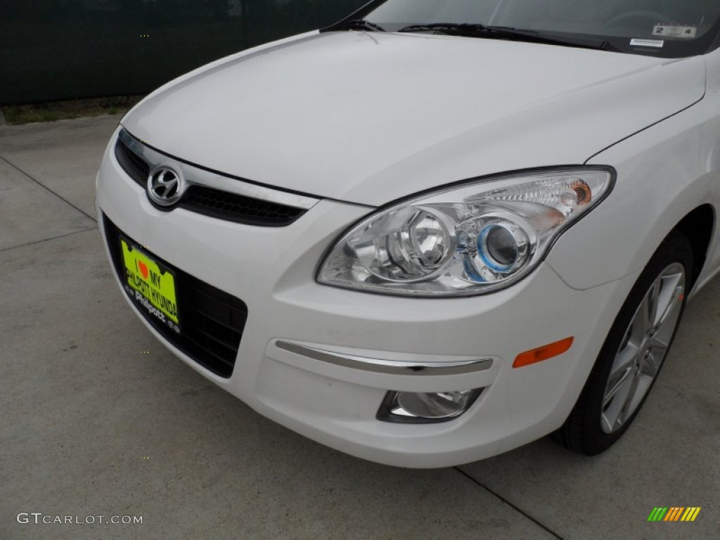 2012 Elantra SE Touring - Shimmering White / Beige photo #10