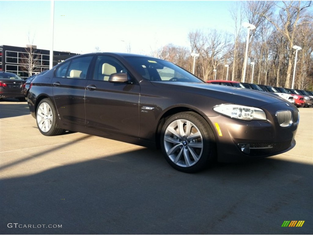 2012 5 Series 535i xDrive Sedan - Mojave Brown Metallic / Venetian Beige photo #1