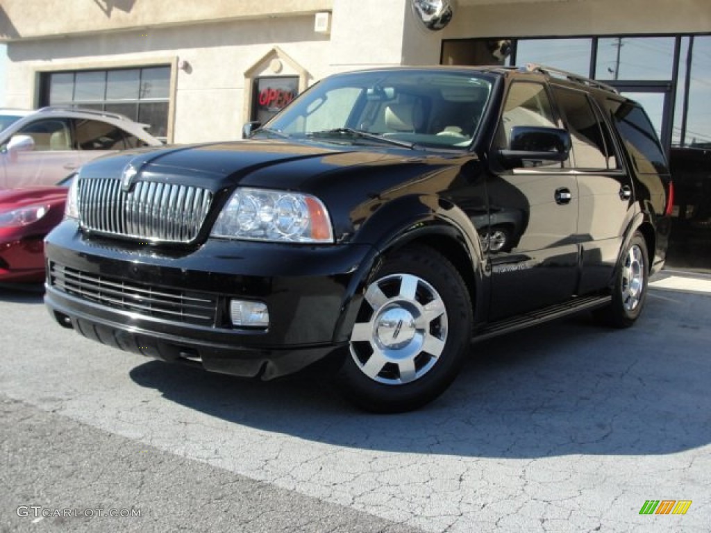 2005 Navigator Luxury - Black Clearcoat / Camel photo #1