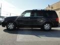 2005 Black Clearcoat Lincoln Navigator Luxury  photo #3