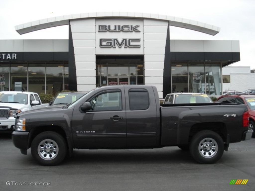 2011 Silverado 1500 LS Extended Cab 4x4 - Taupe Gray Metallic / Dark Titanium photo #1
