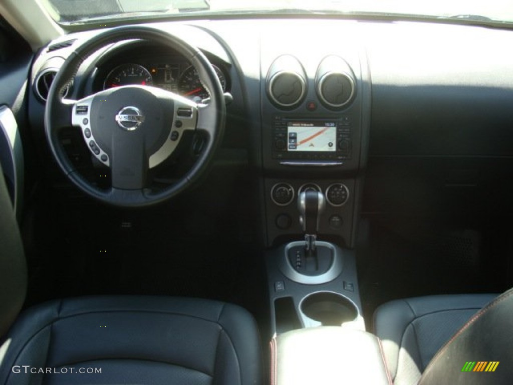 2011 Rogue SL AWD - Wicked Black / Black photo #9