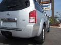 2007 Silver Lightning Nissan Pathfinder SE  photo #11