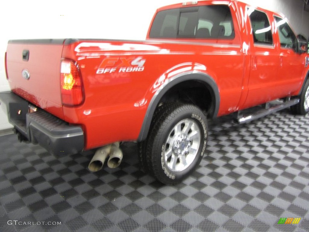 2008 F350 Super Duty FX4 Crew Cab 4x4 - Bright Red / Black photo #4