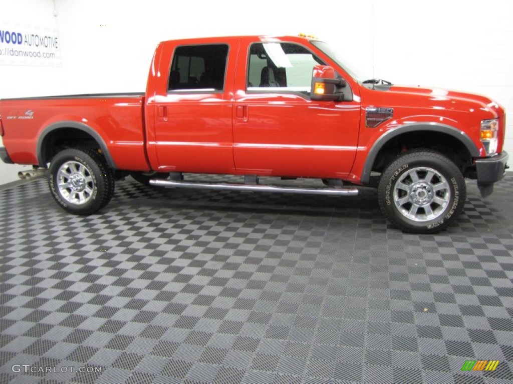 2008 F350 Super Duty FX4 Crew Cab 4x4 - Bright Red / Black photo #5