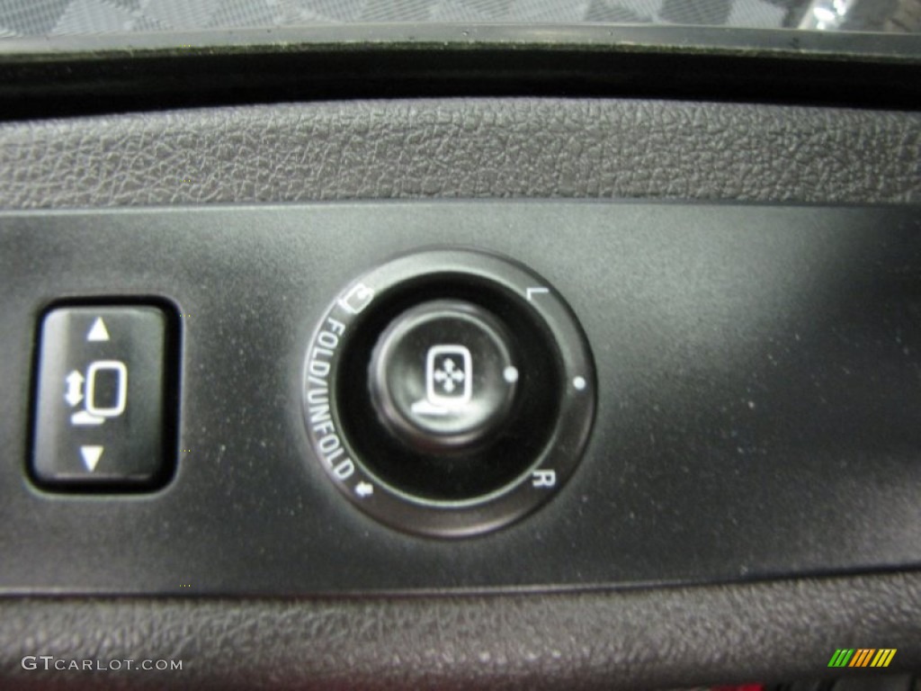 2008 F350 Super Duty FX4 Crew Cab 4x4 - Bright Red / Black photo #23
