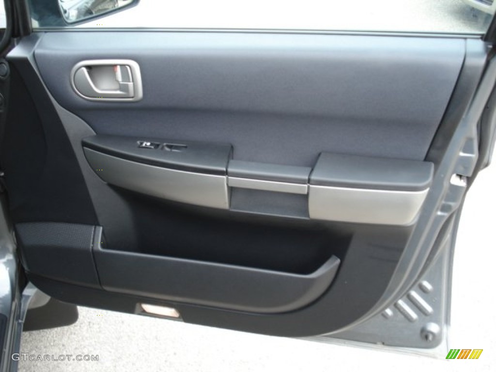 2004 Endeavor LS - Titanium Gray Pearl / Charcoal Gray photo #20