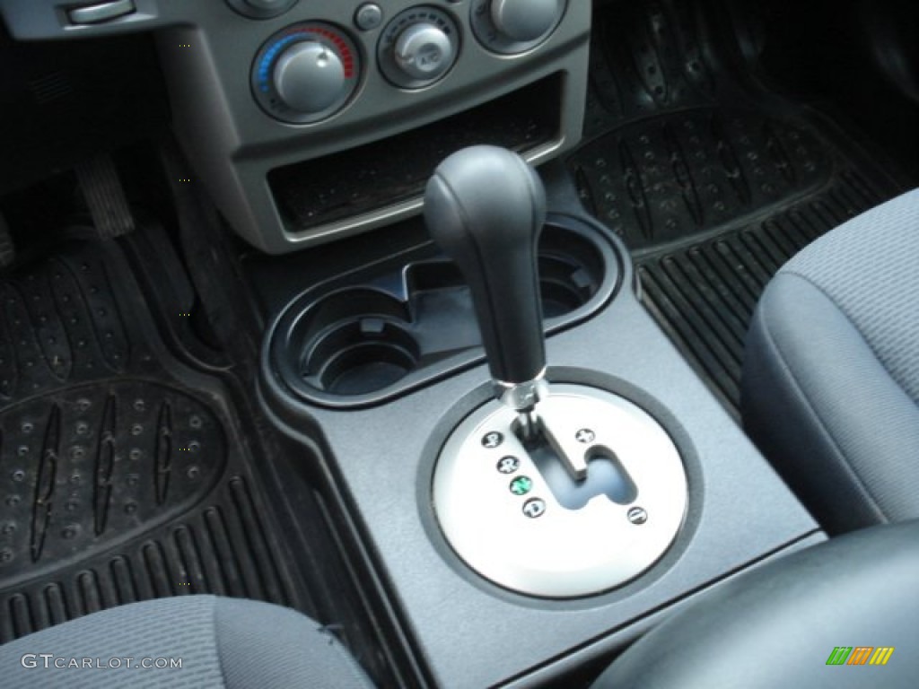 2004 Endeavor LS - Titanium Gray Pearl / Charcoal Gray photo #23