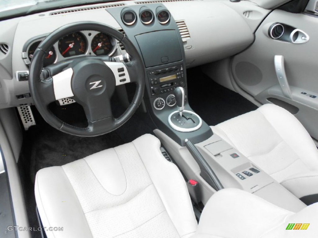 Frost Interior 2004 Nissan 350Z Touring Roadster Photo #6129