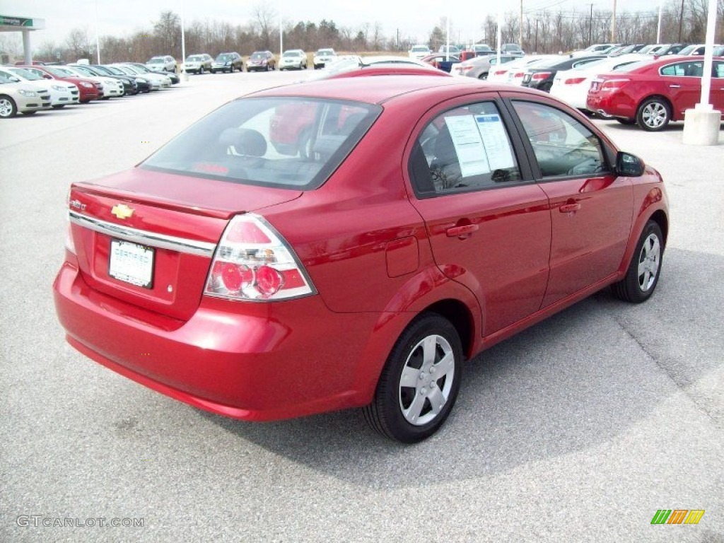 2010 Aveo LT Sedan - Sport Red / Charcoal photo #11