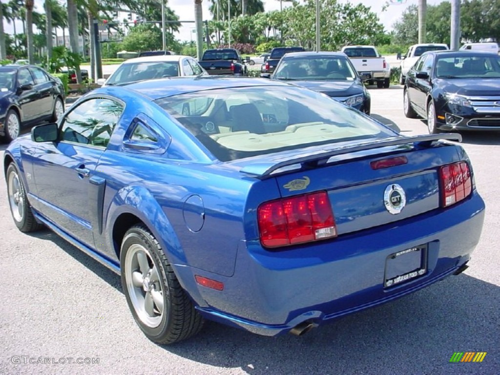 2006 Mustang GT Premium Coupe - Vista Blue Metallic / Light Parchment photo #8