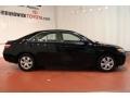 Black - Camry LE Photo No. 5