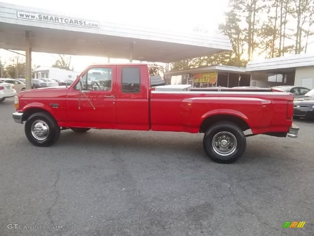 1997 F350 XLT Extended Cab Dually - Vermillion Red / Opal Grey photo #7