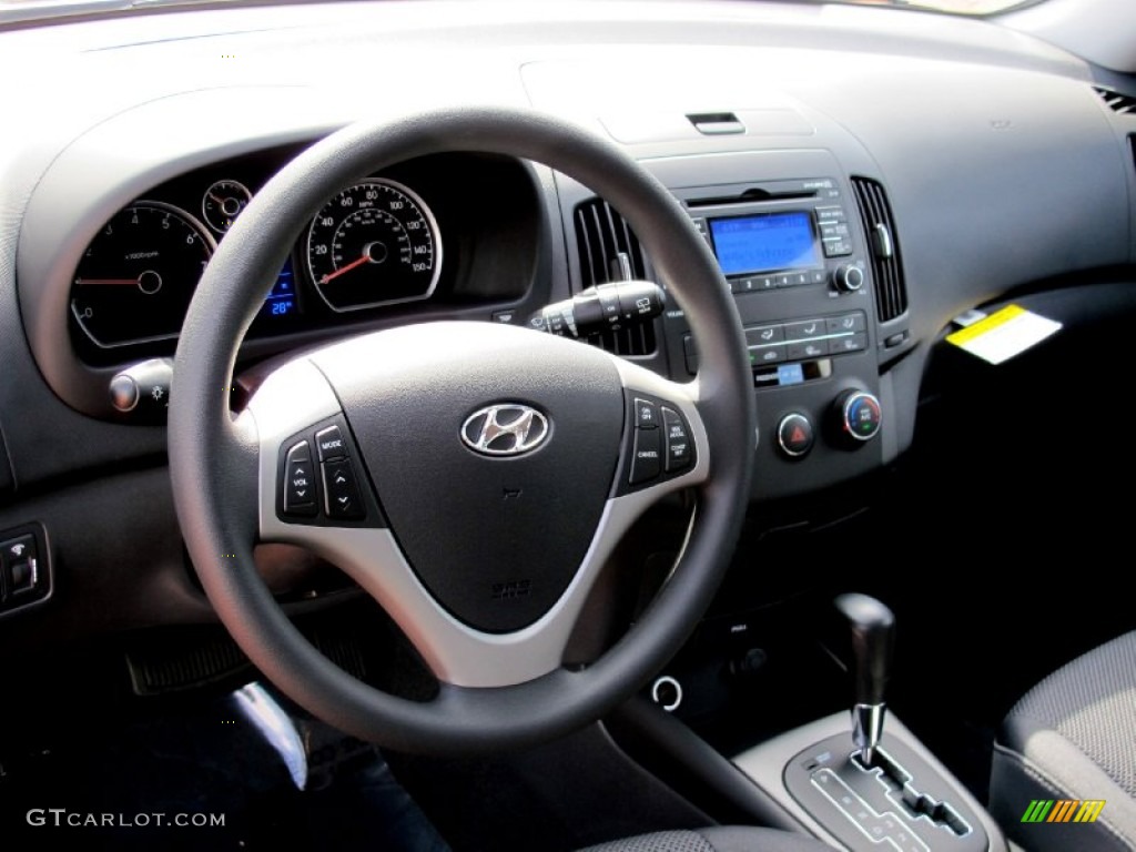 2012 Elantra GLS Touring - Midnight Black / Black photo #7