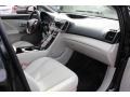 Black - Venza AWD Photo No. 25