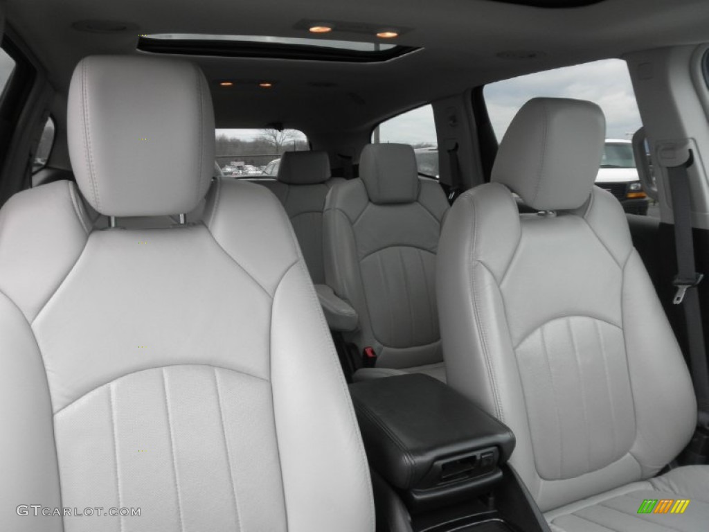 Light Gray/Ebony Interior 2009 Chevrolet Traverse LTZ Photo #61306715
